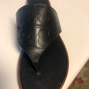 Tory Burch Jamie Logo Thong